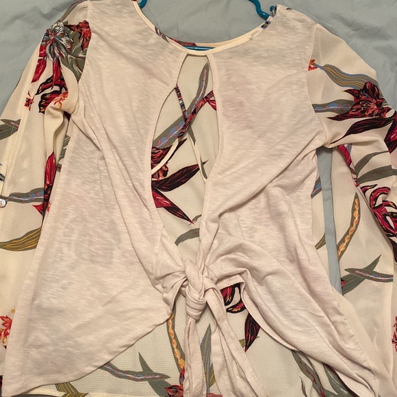 Colorful Daytrip blouse - Picture 3 of 4